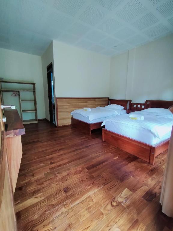 Hotel Spring Hill Ruteng