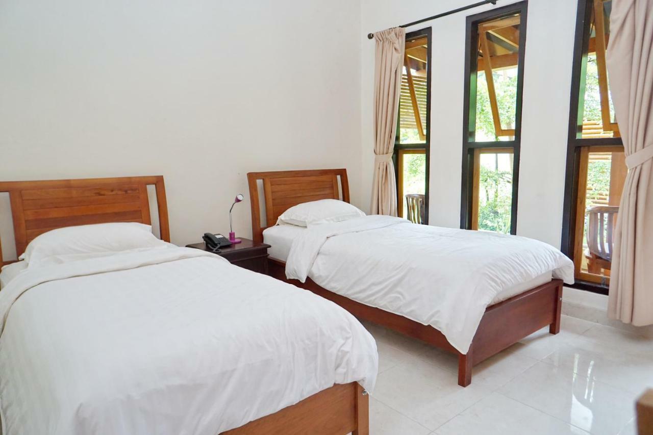 Hotel Spring Hill 2*