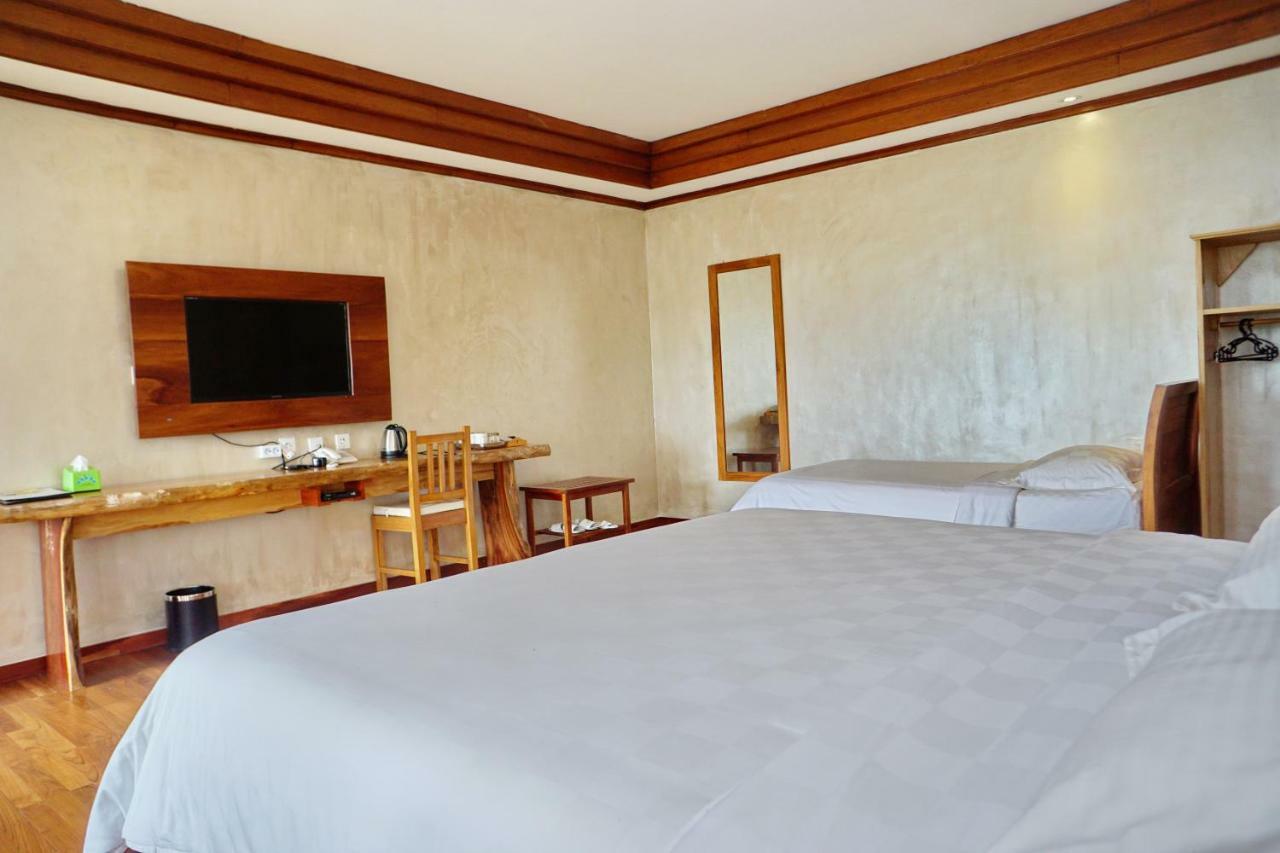 Hotel Spring Hill 2*